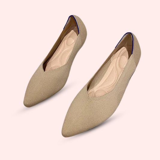 Clara Classic Flats